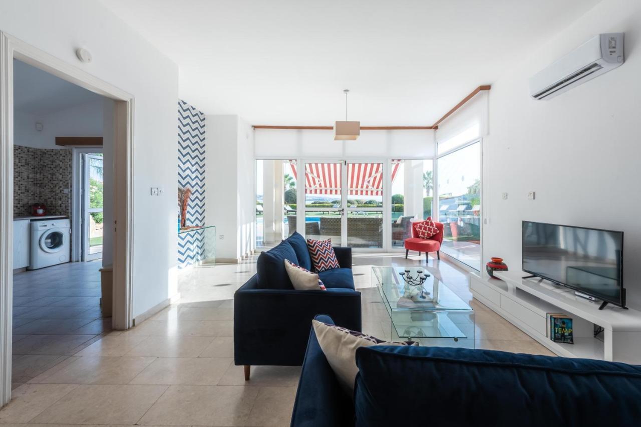 Villa Marina Sunrise By Ezoria Villas Коръл бей Екстериор снимка