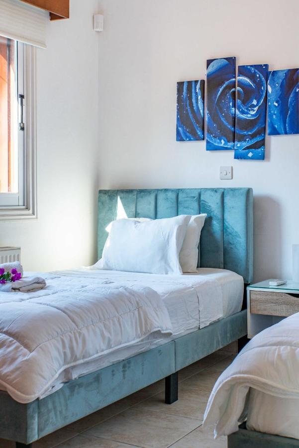 Villa Marina Sunrise By Ezoria Villas Коръл бей Екстериор снимка